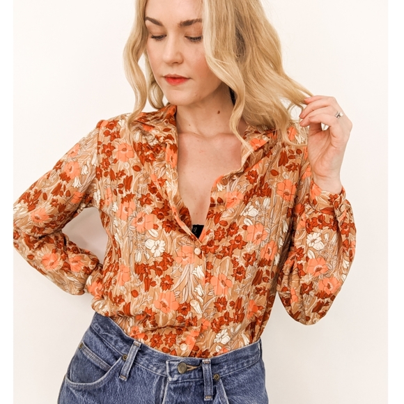 70s Floral Button Down Long Sleeve Blouse - Picture 10 of 17